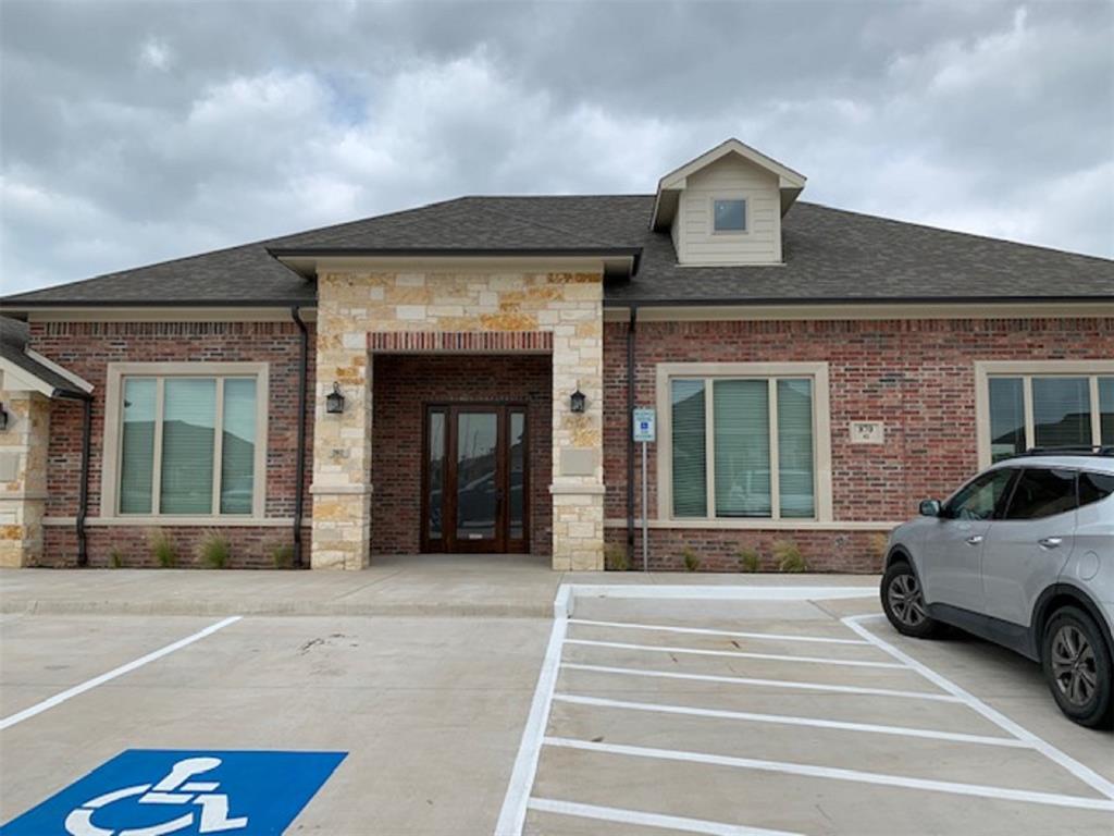 870 HEBRON Parkway 202