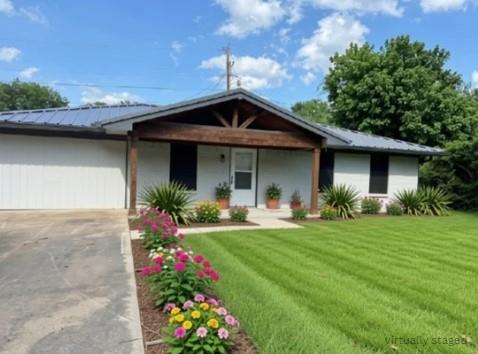 Photo 1 of 39 — 511 Commerce Street, Kemp, TX 75143