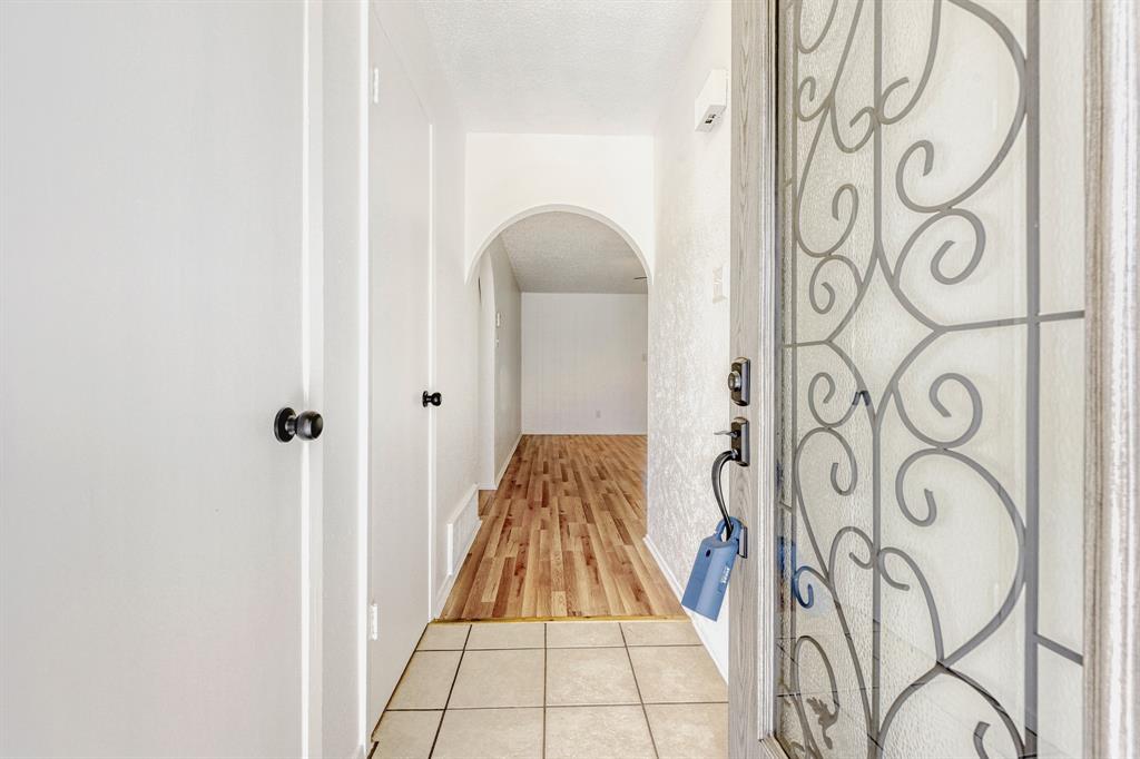 6345 Dorchester Trail