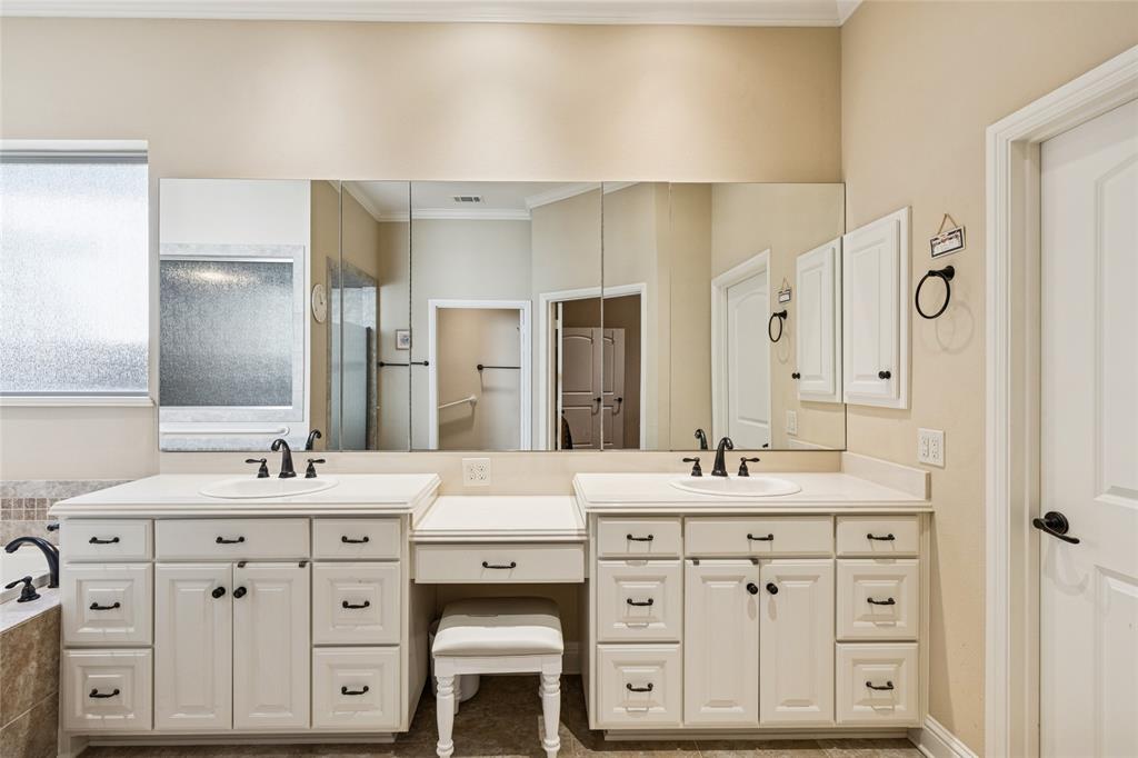 Lago Vista - Residential