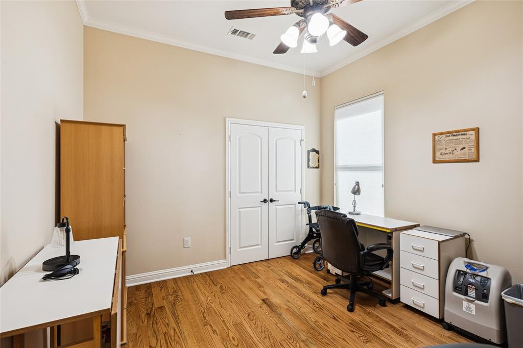 Lago Vista - Residential