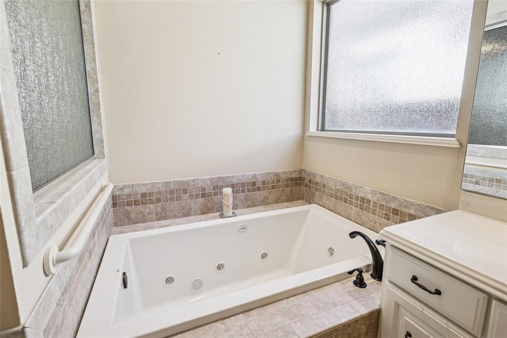 Lago Vista - Residential