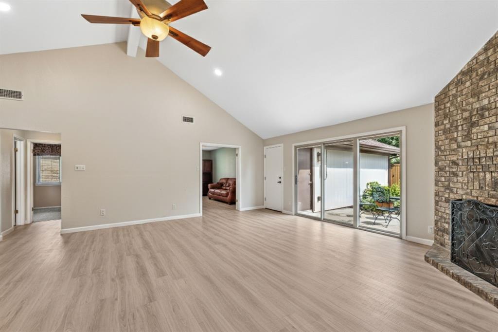 Cross Creek East - Residential