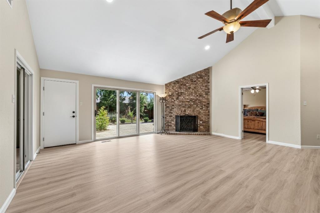 Cross Creek East - Residential