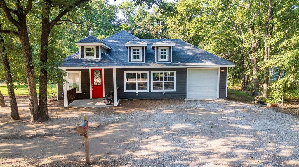 2435 Live Oak Street