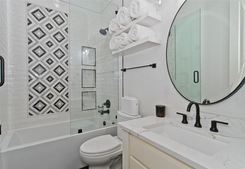 Tiny photo for 6208 Riverview Circle, Fort Worth, TX 76112 (MLS # 20954666)