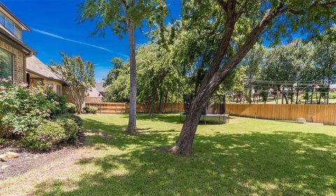 Tiny photo for 6208 Riverview Circle, Fort Worth, TX 76112 (MLS # 20954666)