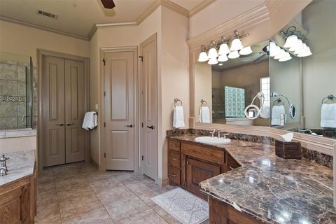 Tiny photo for 6208 Riverview Circle, Fort Worth, TX 76112 (MLS # 20954666)