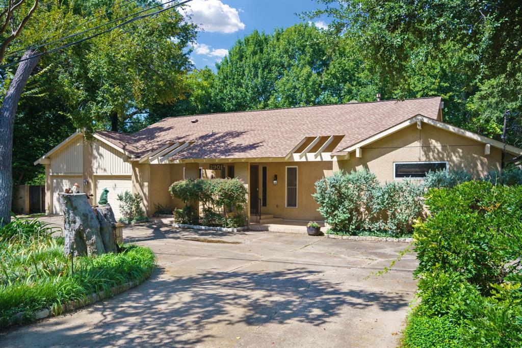 Hall & Livingston - Residential