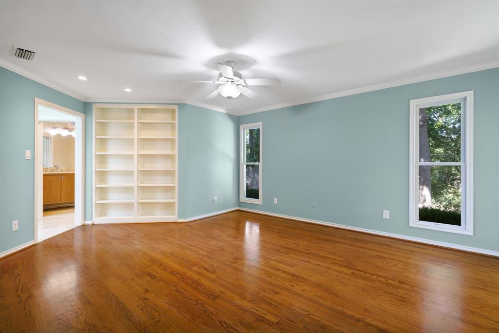 Hall & Livingston - Residential