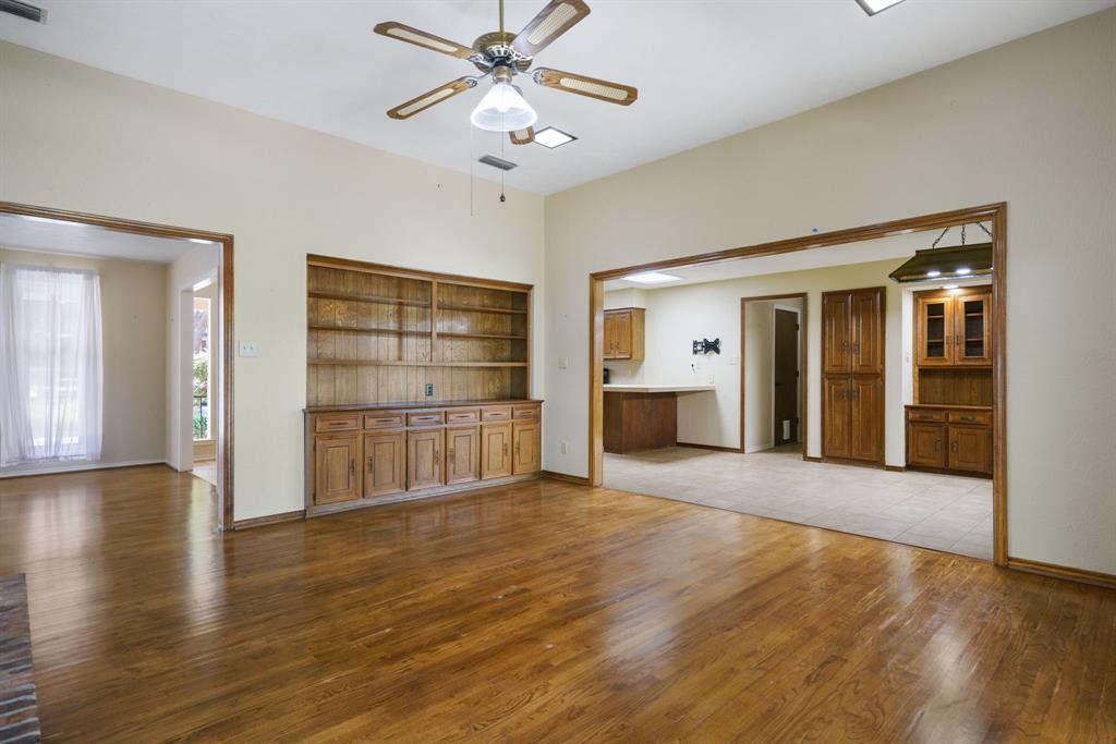 Hall & Livingston - Residential