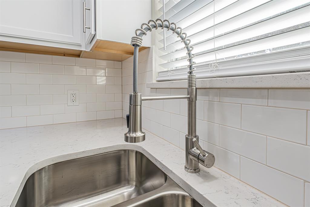 Oak Lawn - Residential