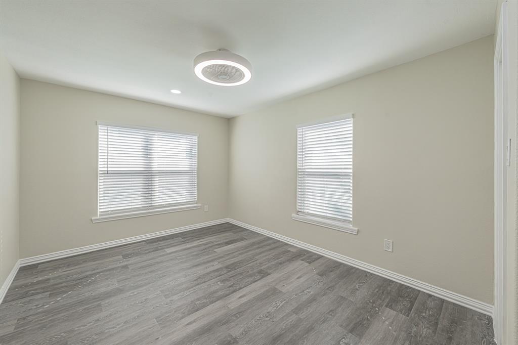 Oak Lawn - Residential