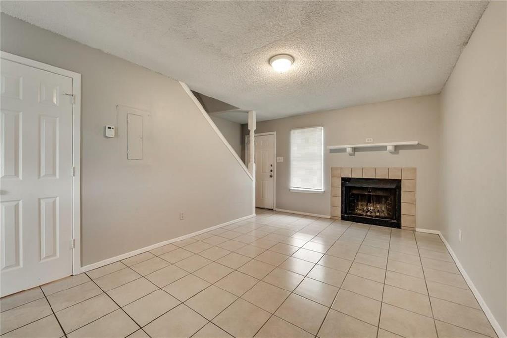 View Fort Worth, TX 76103 townhome
