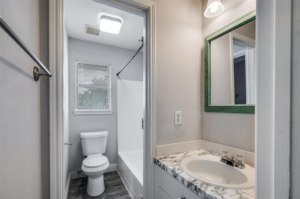 The Crest - Residential