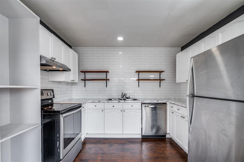 The Crest - Residential