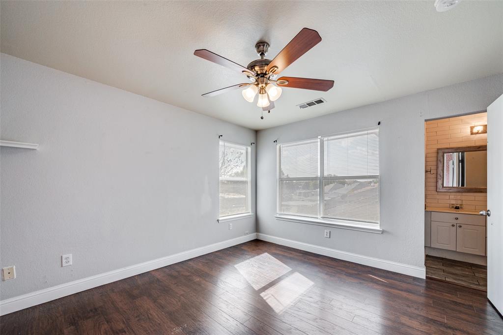 The Crest - Residential