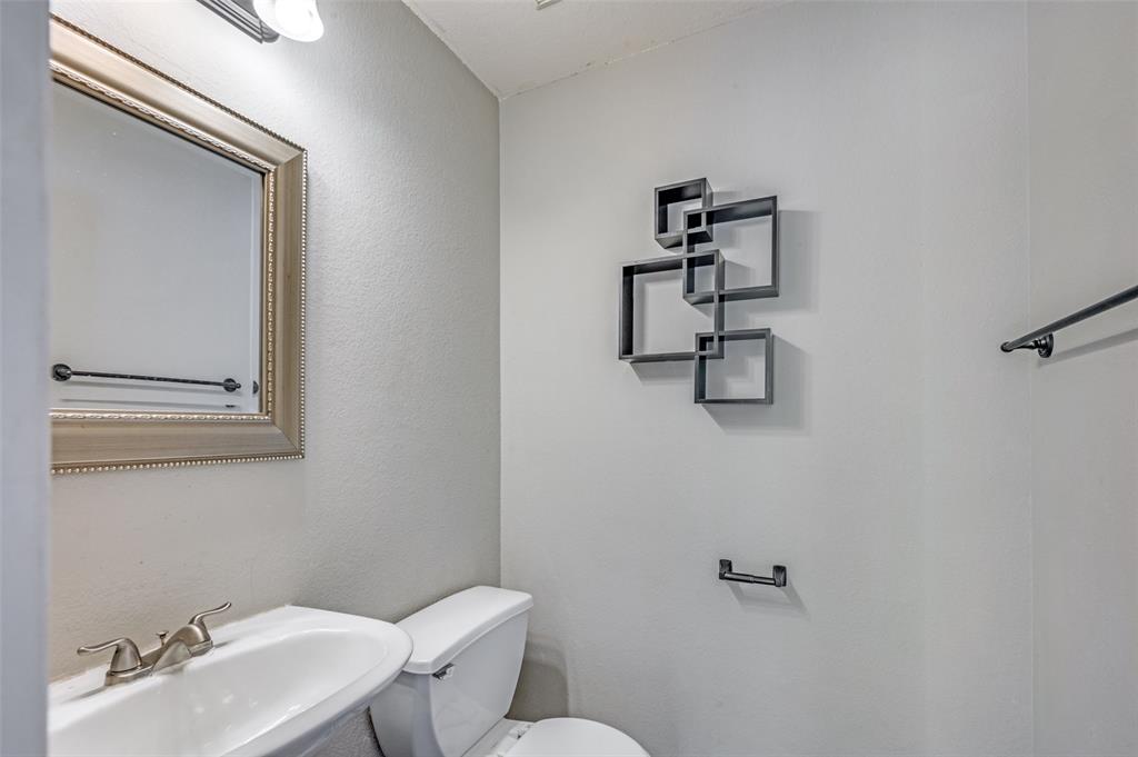 The Crest - Residential