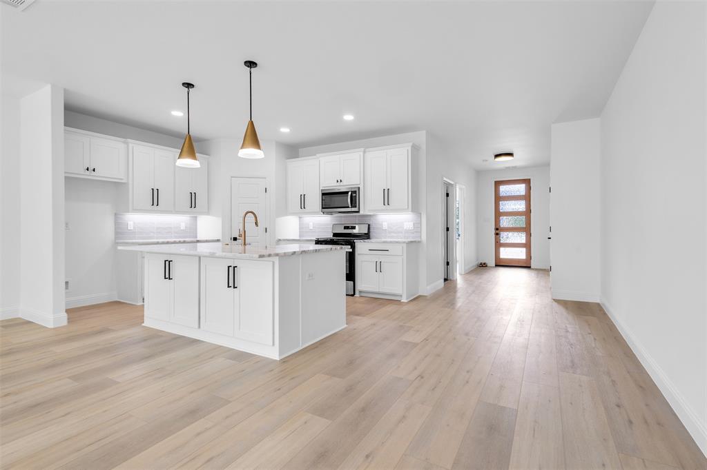 W.H. Meyers - Residential