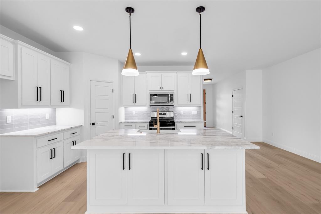 W.H. Meyers - Residential