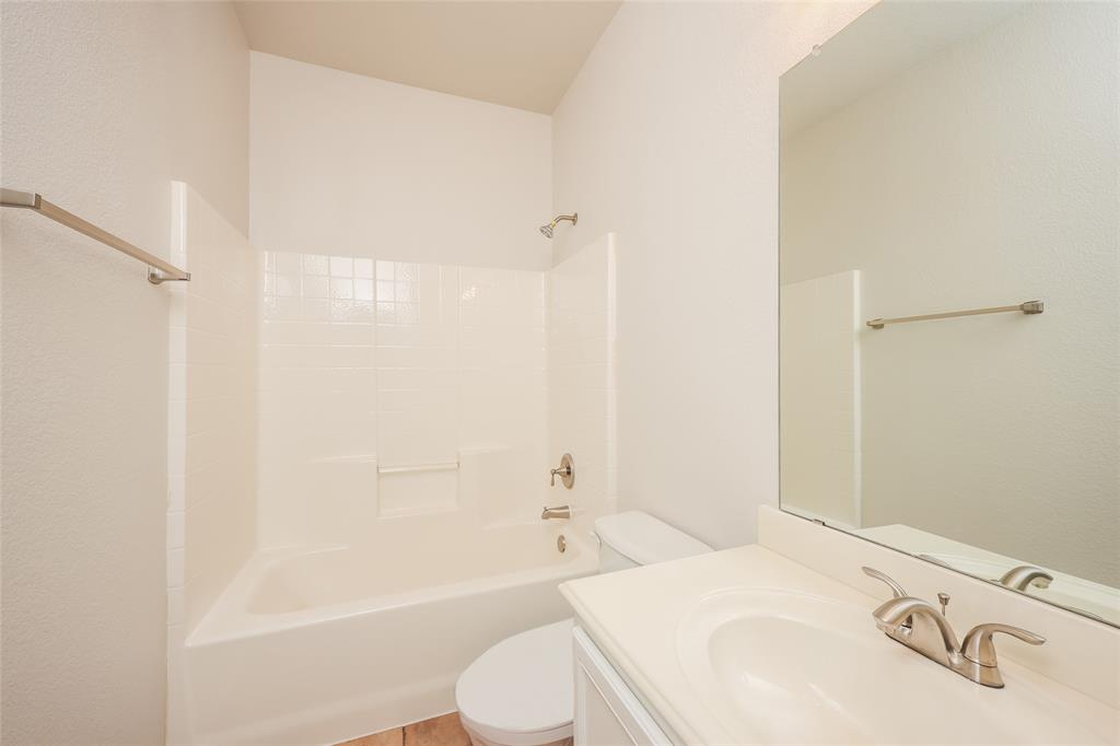 Lakeside Estates - Residential Lease