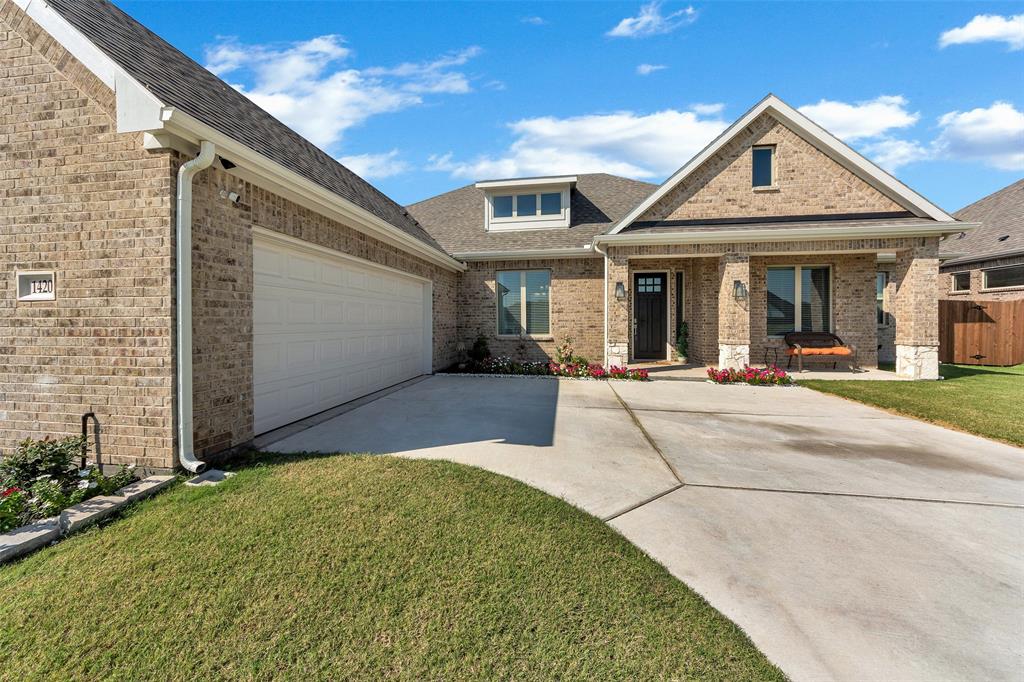 1420 Kendal Drive