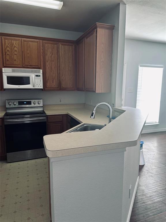 January Lane Town Homes - Residential Lease