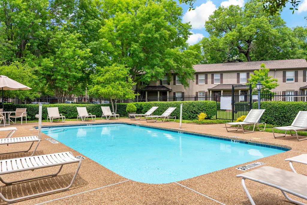 Bordeaux Village Condominum - Residential