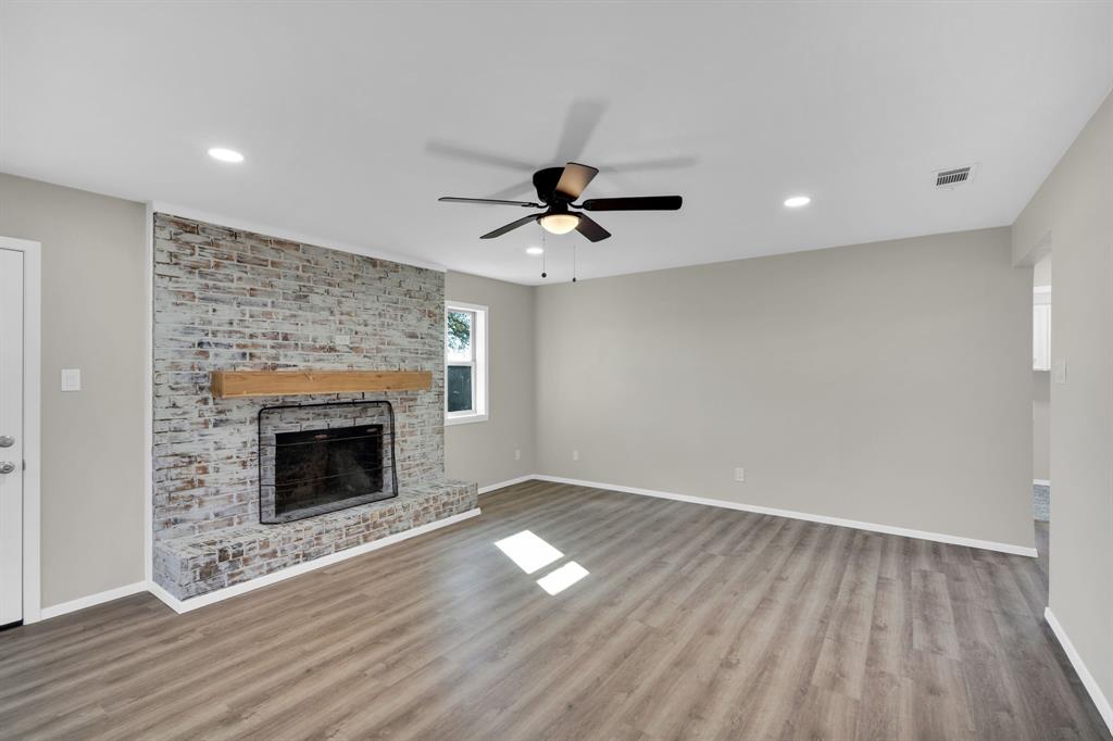 221 N Edgefield Road