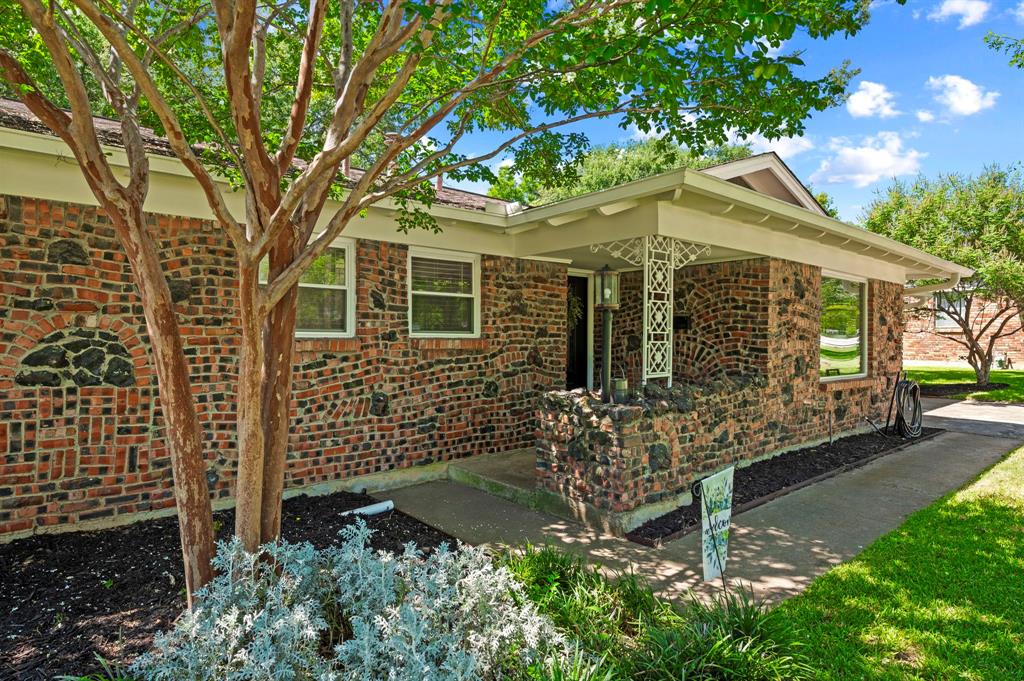 3517 Wooten Drive