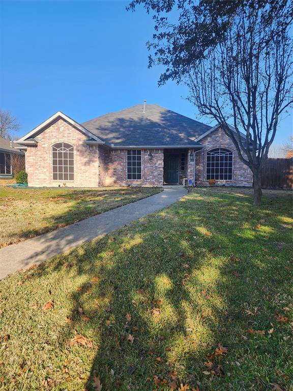 853 Woodridge Circle