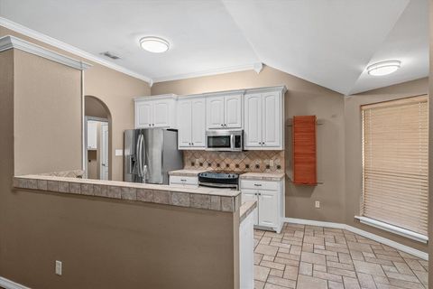 A home in Lindale