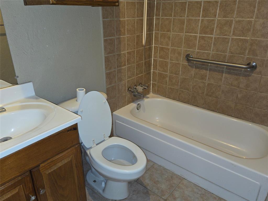 Colony 10 - Residential Lease