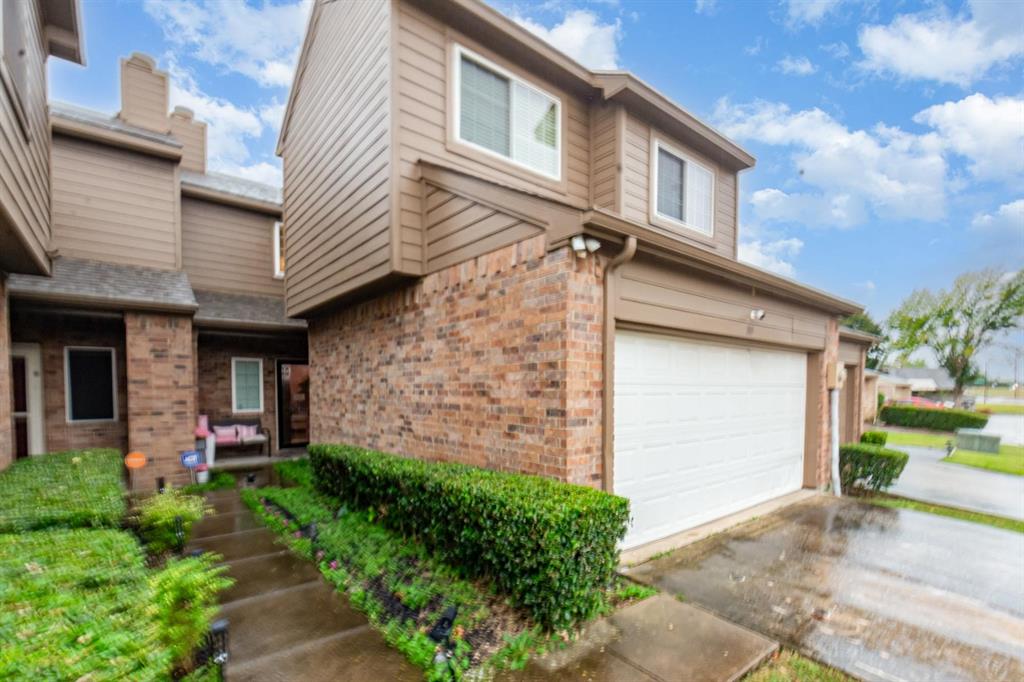 810 Saint Andrews Court