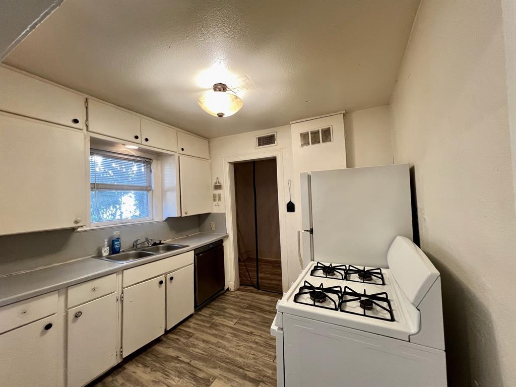 Nadine Place - Residential Lease