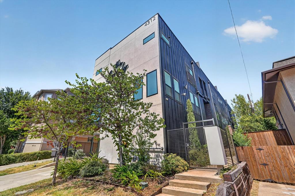 4312 Cedar Springs Road 102