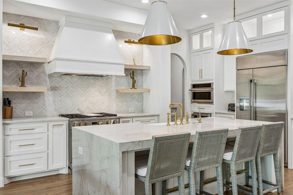 12462 Riverhill Road