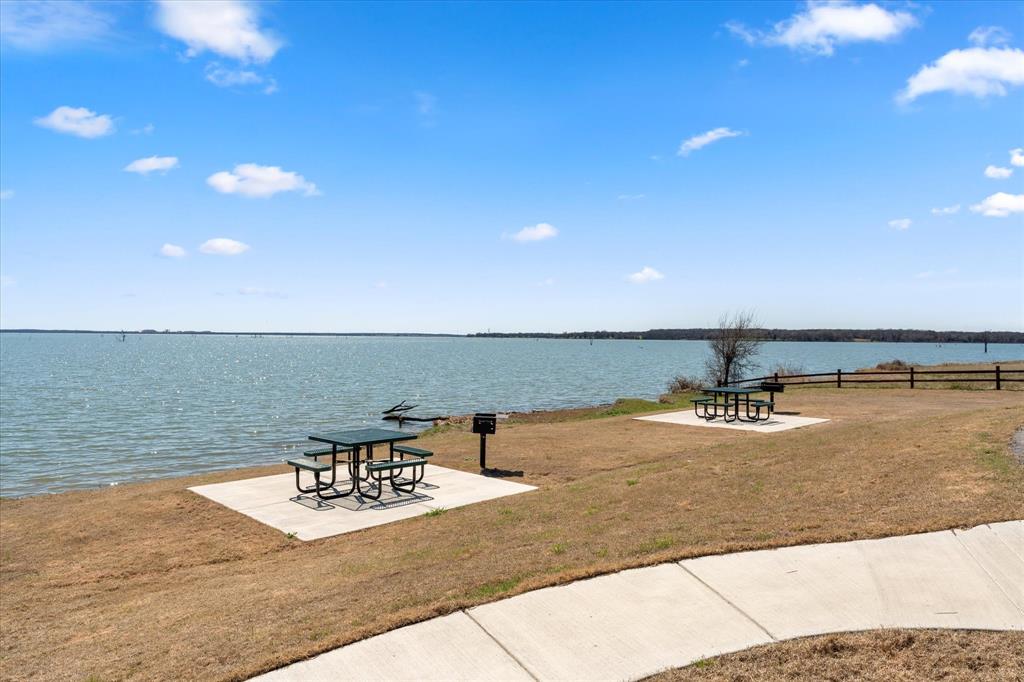 Triangle Shores - Land