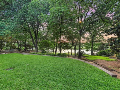 Tiny photo for 1110 Post Oak Place, Westlake, TX 76262 (MLS # 21156225)