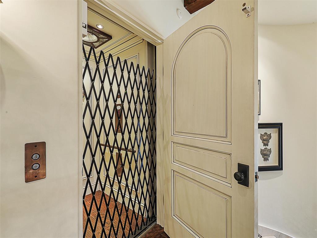 Vaquero Arthur - Residential