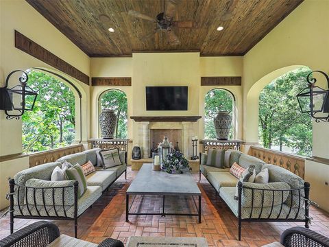 Tiny photo for 1110 Post Oak Place, Westlake, TX 76262 (MLS # 21156225)