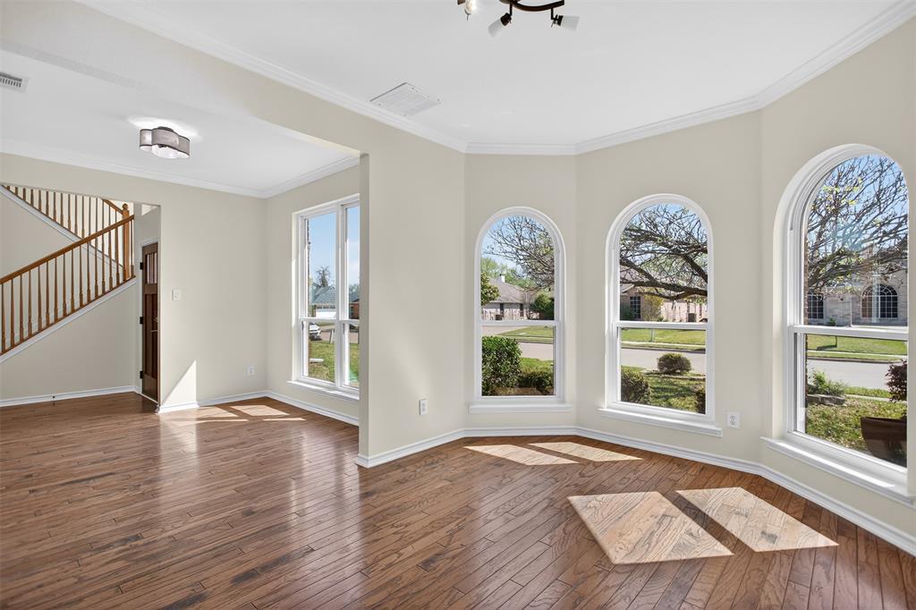 2795 Beacon Hill Drive