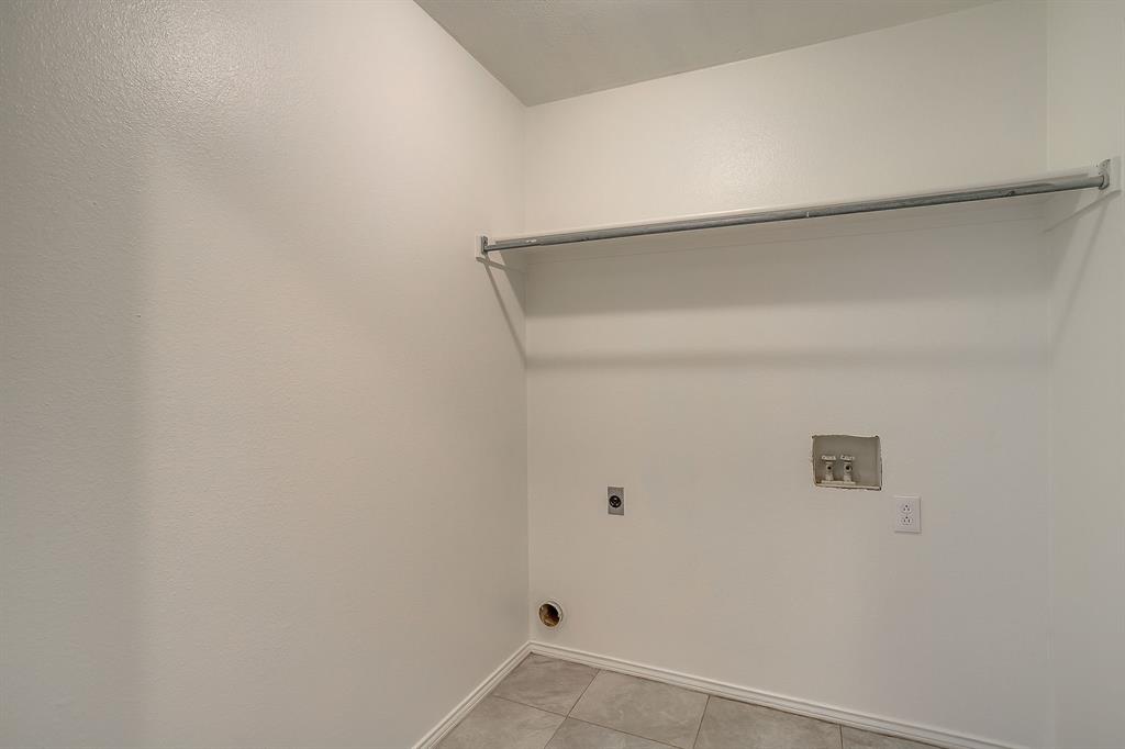 Alsbury Ridge - Residential