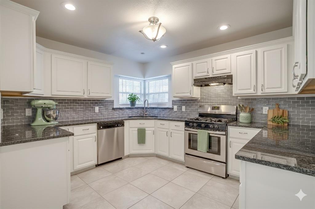 701 Stonebrooke Drive