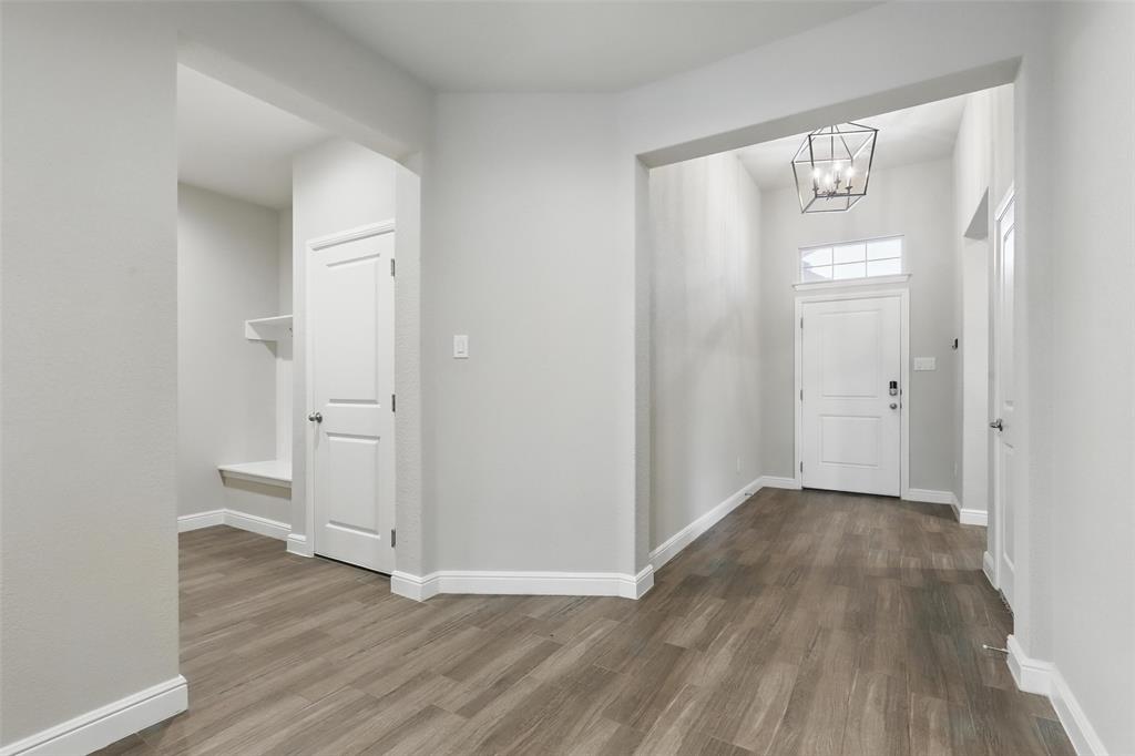 1253 Presidio Lane