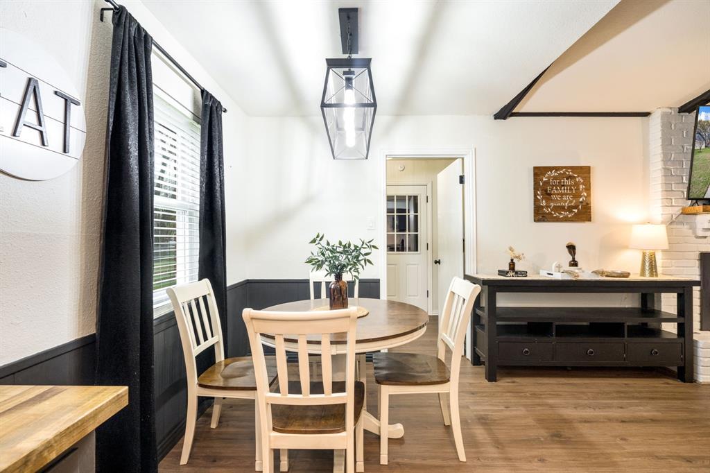 Colonial Ac #2 - Residential