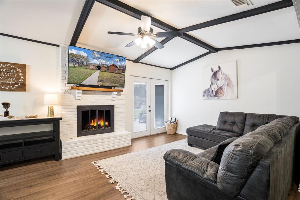 Colonial Ac #2 - Residential