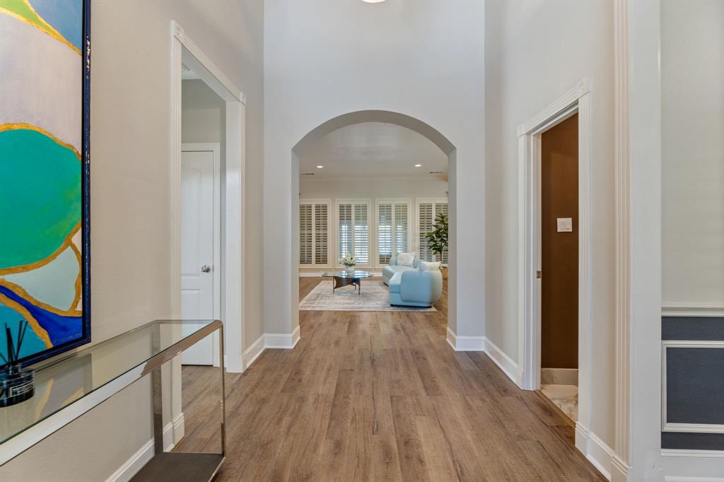2817 Summer Tree Lane