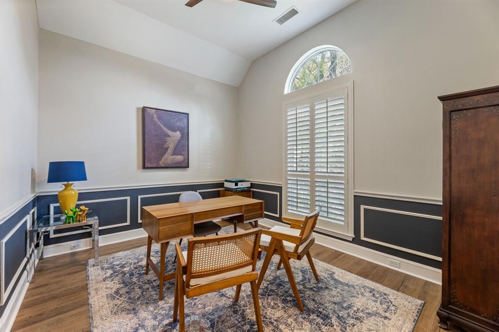 2817 Summer Tree Lane