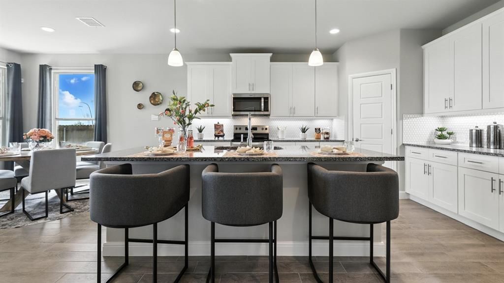 Photo of 15036 KOROB Drive, Fort Worth, TX 76008 (MLS # 21318389)